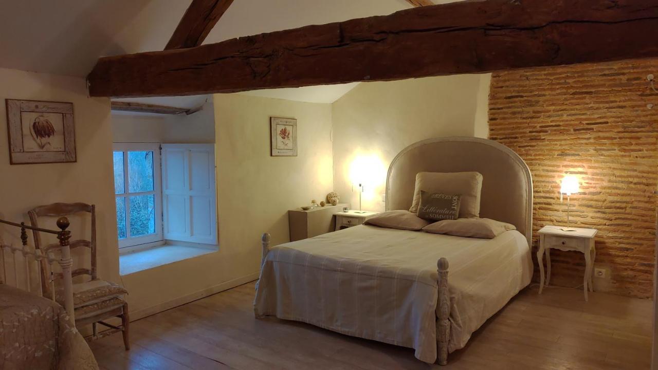 Le Manoir De Gatines Bed & Breakfast Tigne Exterior photo