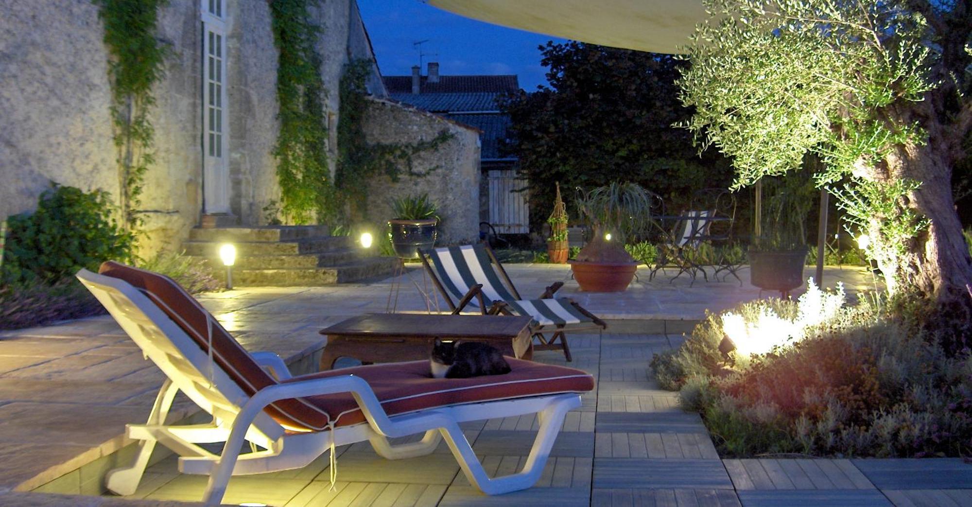 Le Manoir De Gatines Bed & Breakfast Tigne Exterior photo
