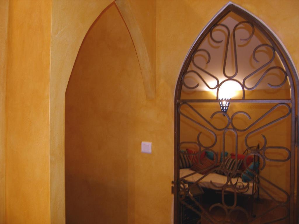 Le Manoir De Gatines Bed & Breakfast Tigne Room photo